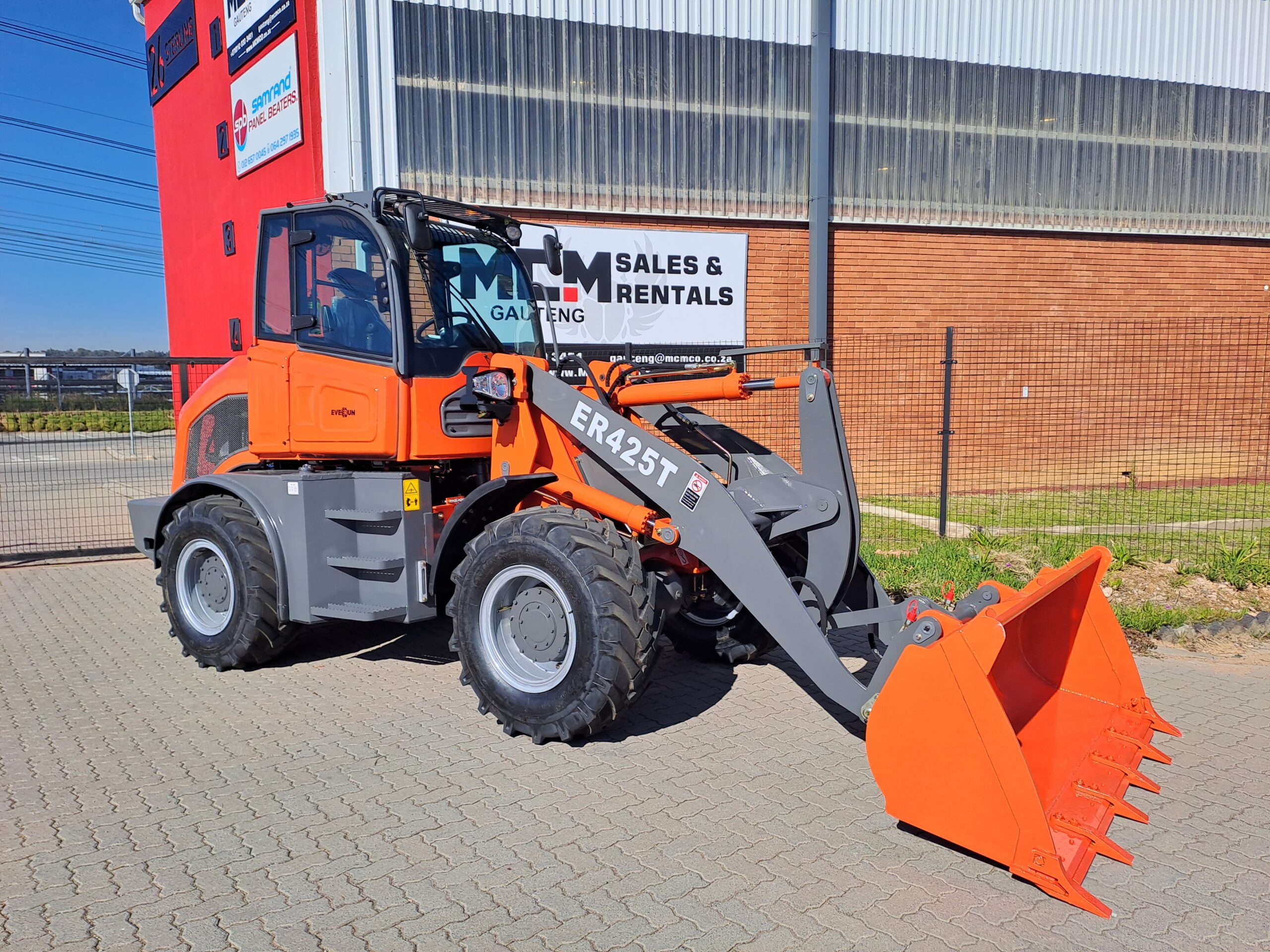 Everun ER425T Front End Loader - Everun - ER425T - New