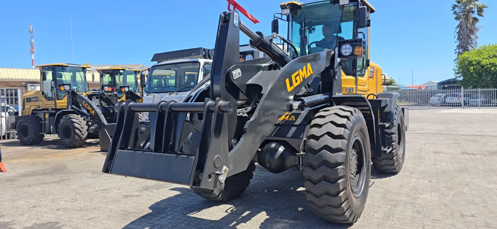 LGMA LM946 Front End Loader - LGMA - LM946 - New