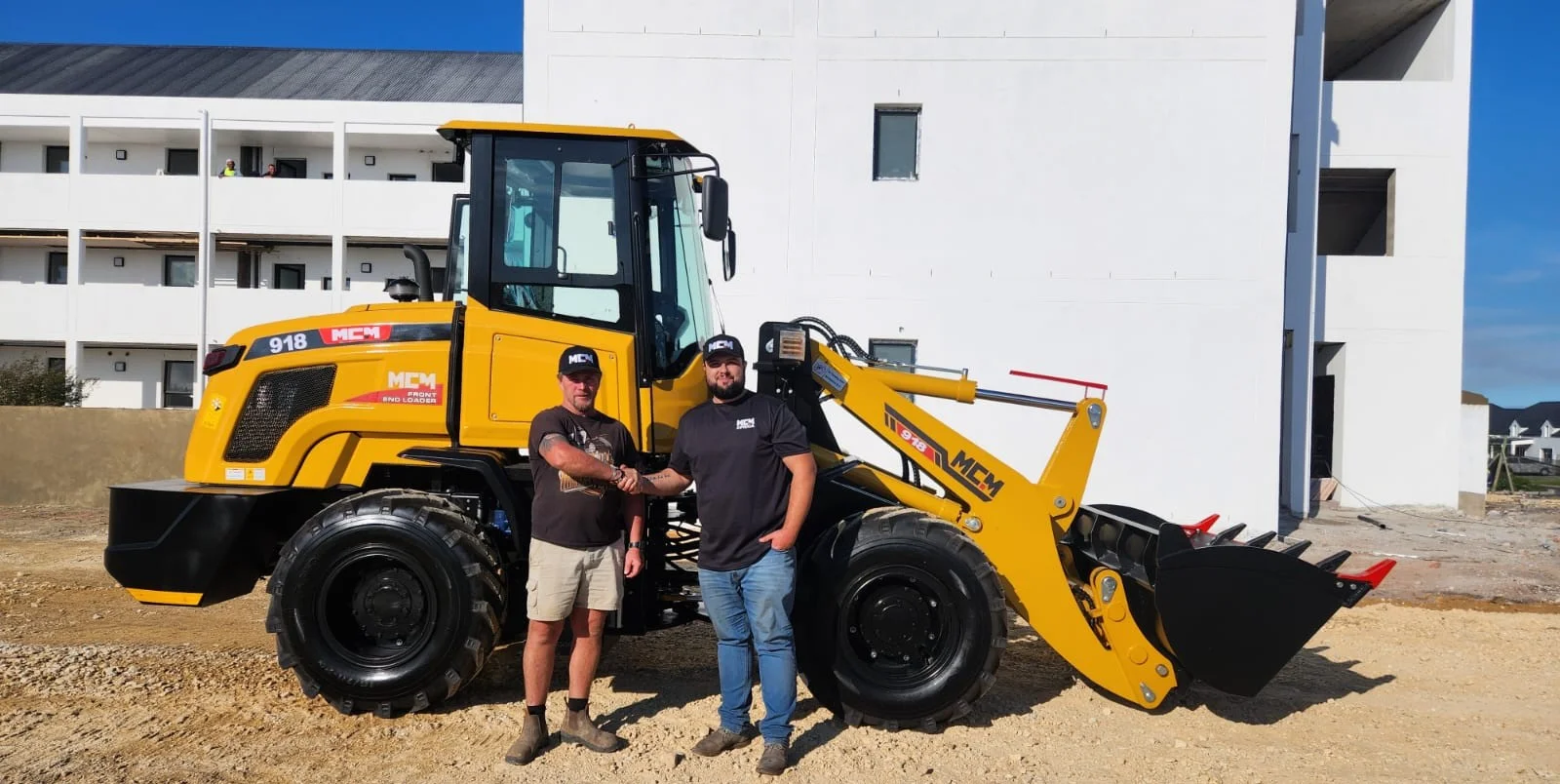 MCM 918 Front End Loader - MCM - 918 - New