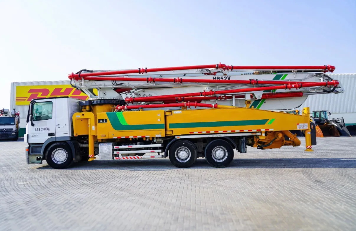 XCMG HB52V 52 M On 2021 Mercedes-Benz Actros 3341 6×4 Concrete Pump Truck